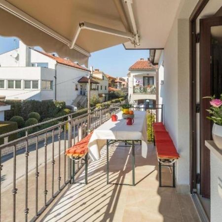 Alex Deluxe Apartments On Beach Poreč Buitenkant foto